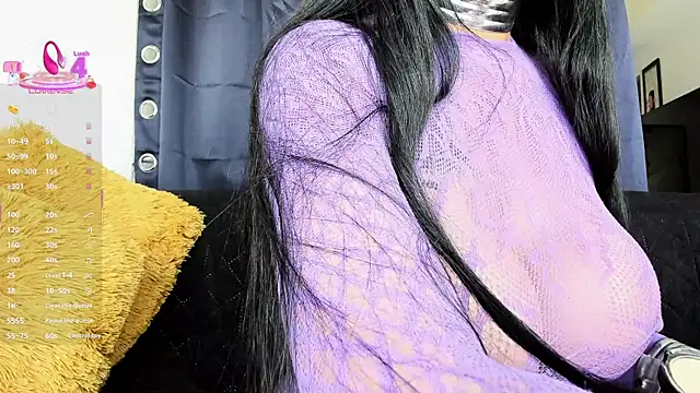 latinbitch online show from November 27, 2025, 6:08 pm