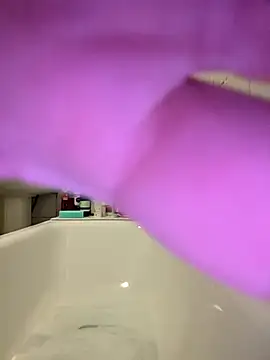 Snapshot of FlimsyJewel150 chatting on December 5, 2025, 6:06 pm FlimsyJewel150 online show from December 5, 2025, 6:06 pm