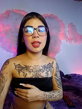 Dannii- online show from November 26, 2025, 2:55 am