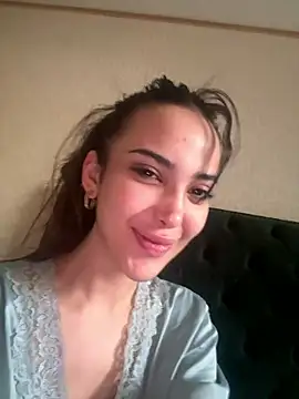 Snapshot of VitoriaCarusso chatting on January 10, 2026, 3:29 pm VitoriaCarusso online show from January 10, 2026, 3:29 pm