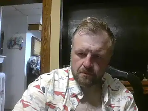 Snapshot of TheOneDonShaun chatting on June 4, 2026, 2:49 am TheOneDonShaun online show from June 4, 2026, 2:49 am