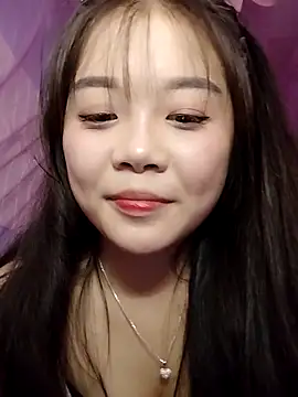 Baa-bee22 online show from April 28, 2026, 2:27 am