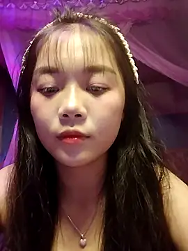Baa-bee22 online show from August 6, 2026, 6:30 am