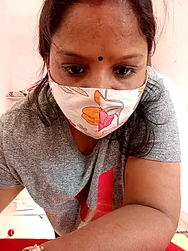 CUTE-LOVE-SWEETS online show from January 11, 2026, 4:19 am