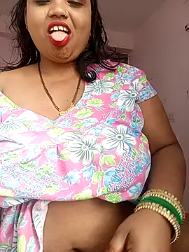 CUTE-LOVE-SWEETS online show from February 15, 2026, 4:02 am