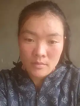 meomeo-00 online show from December 5, 2025, 6:01 am