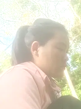 meomeo-00 online show from November 23, 2025, 2:21 am