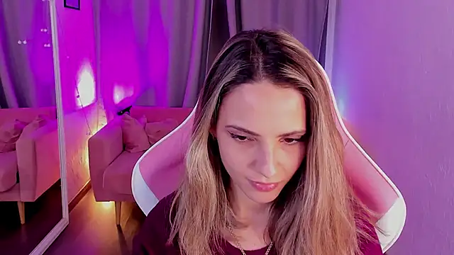 amelia meili online show from November 22, 2025, 12:37 pm