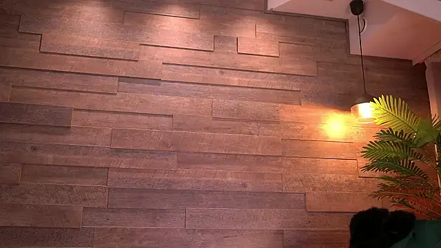 Snapshot of XenaBloom chatting on February 12, 2026, 3:28 am XenaBloom online show from February 12, 2026, 3:28 am