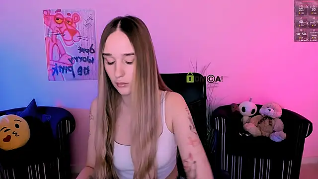 Snapshot of _kellykitten_ chatting on February 4, 2026, 12:33 pm kellykitten online show from February 4, 2026, 12:33 pm