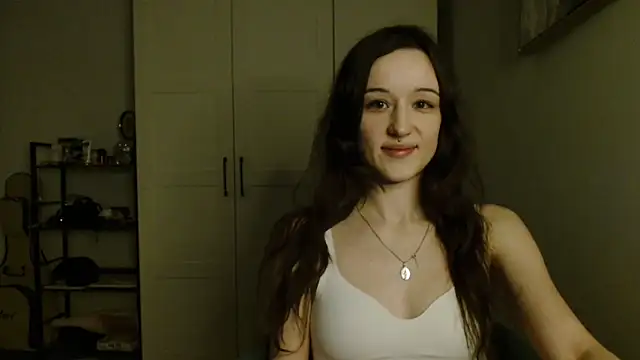 Tinybutt5368 online show from March 4, 2026, 12:29 am