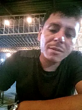 Snapshot of juunioreest chatting on December 15, 2025, 11:53 pm juunioreest online show from December 15, 2025, 11:53 pm