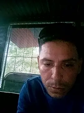 Snapshot of juunioreest chatting on January 11, 2026, 11:44 pm juunioreest online show from January 11, 2026, 11:44 pm