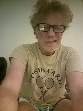 Hardwarelane67 online show from May 9, 2026, 12:52 pm