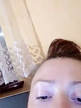 NataaSharm online show from November 18, 2025, 3:15 pm