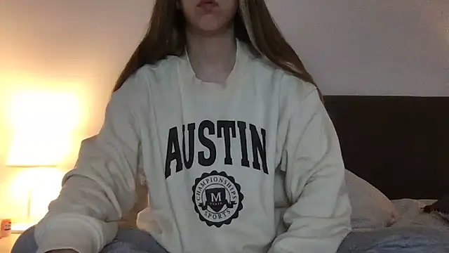 Martimartinaxx online show from March 3, 2026, 4:47 pm