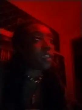 Snapshot of VenezuelaLuxeNoir chatting on February 18, 2026, 11:17 am VenezuelaLuxeNoir online show from February 18, 2026, 11:17 am