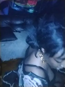 Snapshot of VenezuelaLuxeNoir chatting on February 25, 2026, 8:03 am VenezuelaLuxeNoir online show from February 25, 2026, 8:03 am