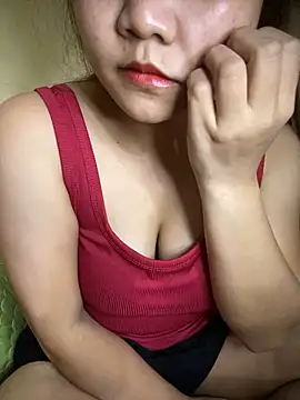 Snapshot of Sunset-yll chatting on December 17, 2025, 2:49 am Sunset-yll online show from December 17, 2025, 2:49 am