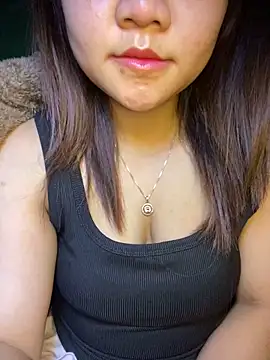 Snapshot of Sunset-yll chatting on February 26, 2026, 10:21 pm Sunset-yll online show from February 26, 2026, 10:21 pm