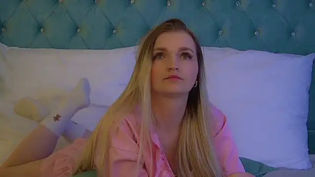 AnnyRaii online show from February 27, 2026, 6:08 pm