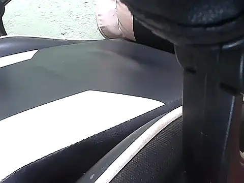 Snapshot of localboybbsr chatting on April 9, 2026, 6:04 am localboybbsr online show from April 9, 2026, 6:04 am