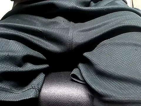 Snapshot of localboybbsr chatting on April 16, 2026, 4:13 am localboybbsr online show from April 16, 2026, 4:13 am