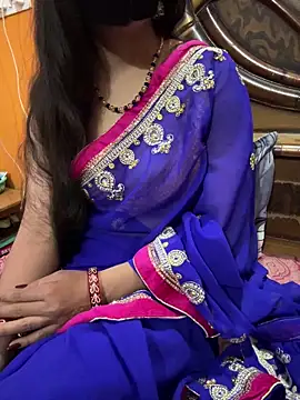 Snapshot of cutestpearl chatting on February 24, 2026, 6:53 pm cutestpearl online show from February 24, 2026, 6:53 pm