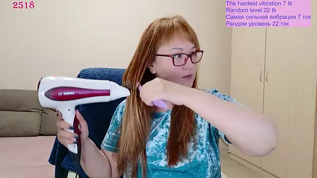 Foxy-lady online show from July 11, 2026, 7:36 pm