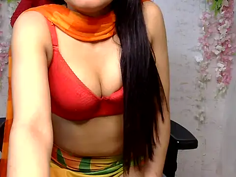 Snapshot of kashvi- chatting on February 13, 2026, 8:31 pm kashvi- online show from February 13, 2026, 8:31 pm