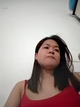 PamPii2x online show from May 20, 2026, 1:46 am