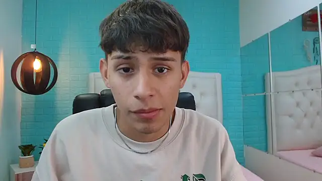 Snapshot of DraxBlade09 chatting on January 17, 2026, 8:01 pm DraxBlade09 online show from January 17, 2026, 8:01 pm