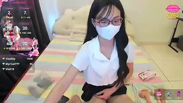 Teahyee online show from February 14, 2026, 5:29 am