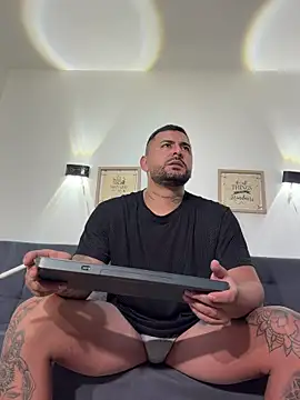 david10kc online show from April 10, 2026, 1:51 pm