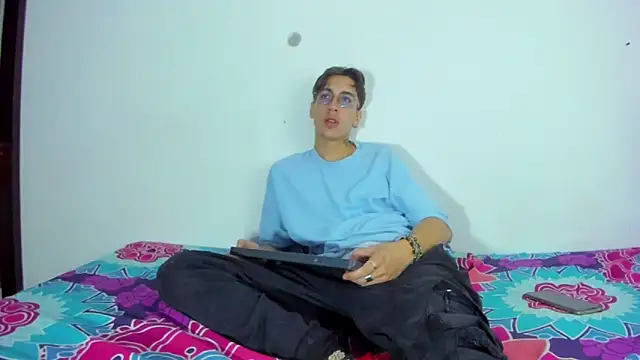 Dio  morningstar online show from November 27, 2025, 12:05 pm