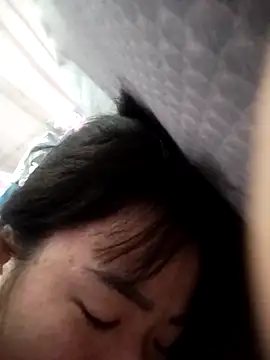 Xuca-bits online show from December 4, 2025, 5:01 pm