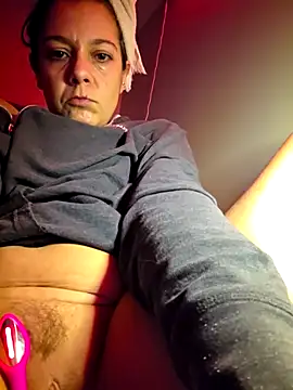 Snapshot of Drowning667 chatting on February 8, 2026, 7:22 pm Drowning667 online show from February 8, 2026, 7:22 pm