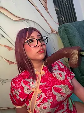 emy eviee online show from March 24, 2026, 7:14 pm