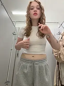 RussianWoman online show from July 2, 2026, 1:17 am