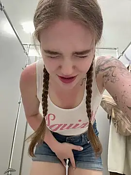RussianWoman online show from July 3, 2026, 3:02 am