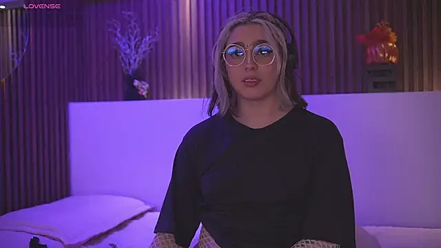 GabyRose9 online show from February 4, 2026, 8:04 pm