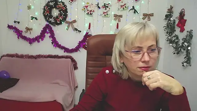 LaurenWishy online show from January 9, 2026, 12:01 pm