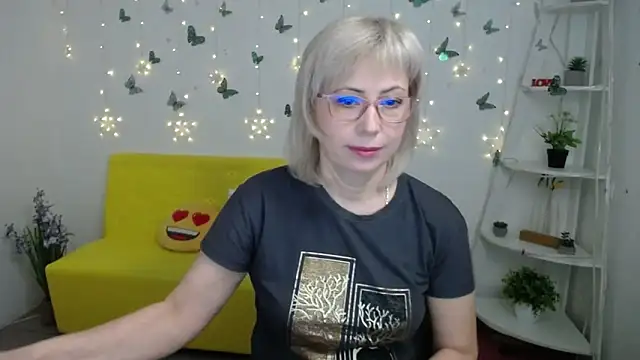 LaurenWishy online show from March 15, 2026, 5:58 am