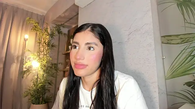 IsabelaStefano online show from July 19, 2026, 3:59 am
