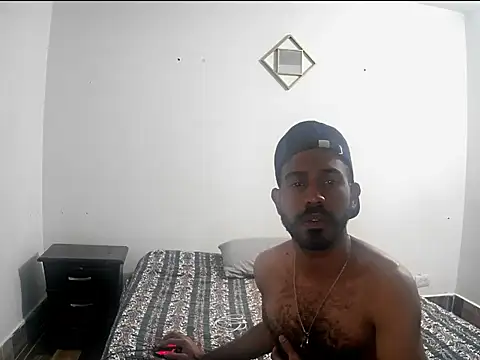 alberthot11 online show from January 16, 2026, 7:18 pm