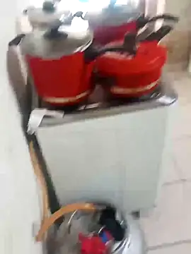  - - novinha - - -  online show from November 20, 2025, 5:24 pm