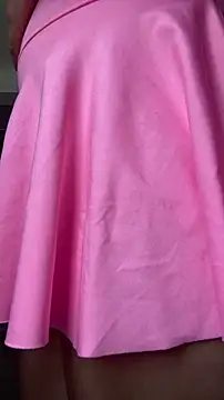 Celeste villanueva  online show from November 25, 2025, 3:45 pm