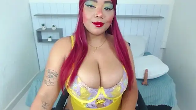 Ivonny Hot online show from July 12, 2026, 4:46 am