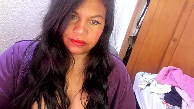 Snapshot of ebonycamelia chatting on April 25, 2026, 9:01 pm ebonycamelia online show from April 25, 2026, 9:01 pm