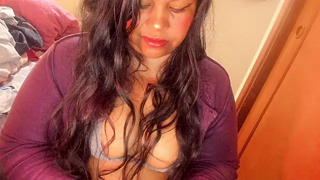 Snapshot of ebonycamelia chatting on June 19, 2026, 7:30 pm ebonycamelia online show from June 19, 2026, 7:30 pm
